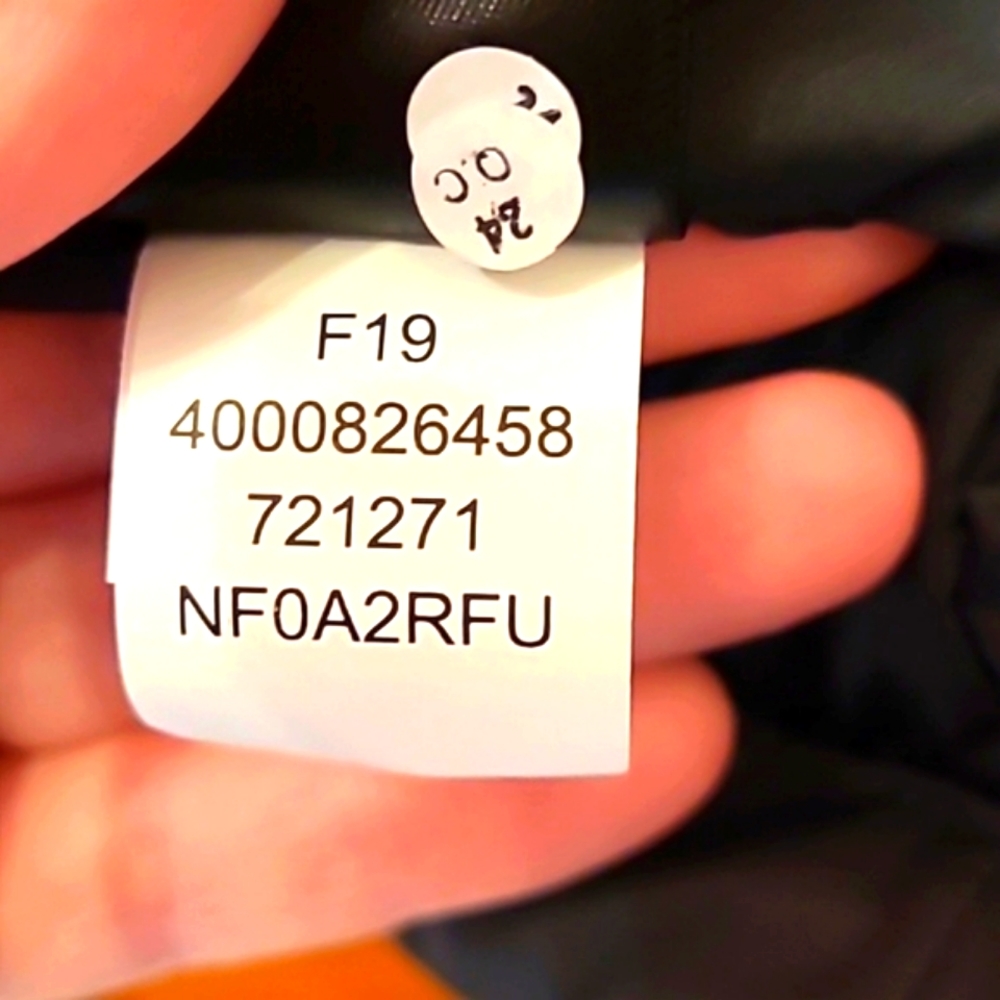 THE NORTH FACE grey McMurdo parka - Picture 10 of 11